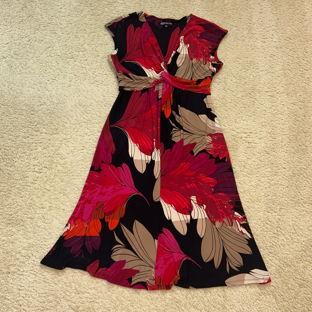 Jones New York Stunning Floral Dress